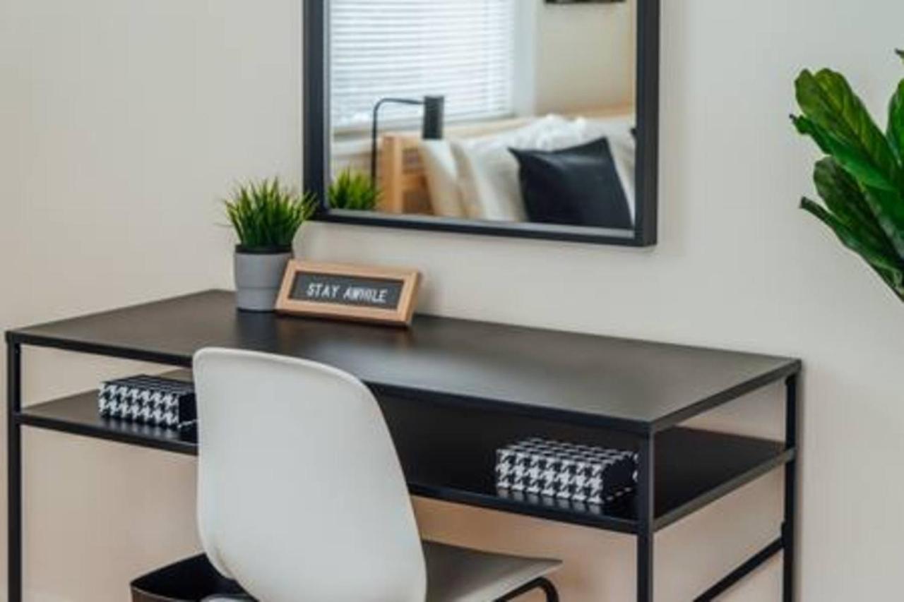 Cozy & Stylish 2Br Apt Near O'Hare Int'L Airport - Central Cozy Dunning Ngoại thất bức ảnh